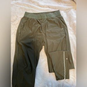 Size large Green running pants.